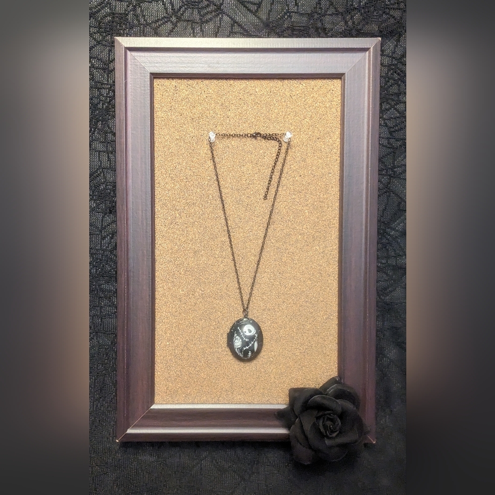 The Nightmare Before Christmas Jack And Sally 3D Oval Locket Necklace